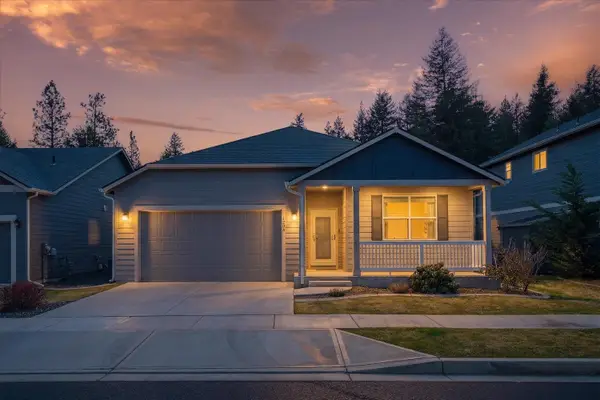 1208 E Silver Pine Rd, Colbert, WA 99005