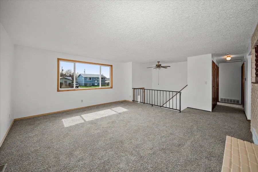 2917 E Ermina Ave, Spokane, WA 99207 - #2