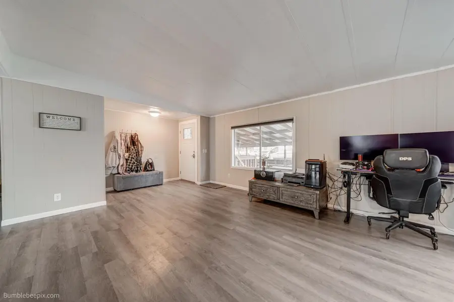 35312 N Newport Hwy, Chattaroy, WA 99003 - #3