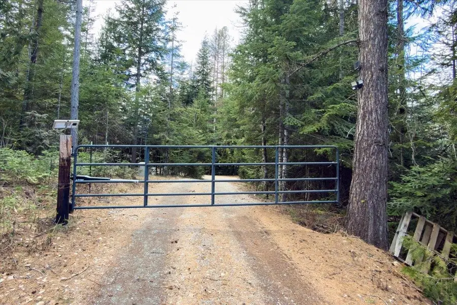 912 Deer Valley Rd, Newport, WA 99156 - #3