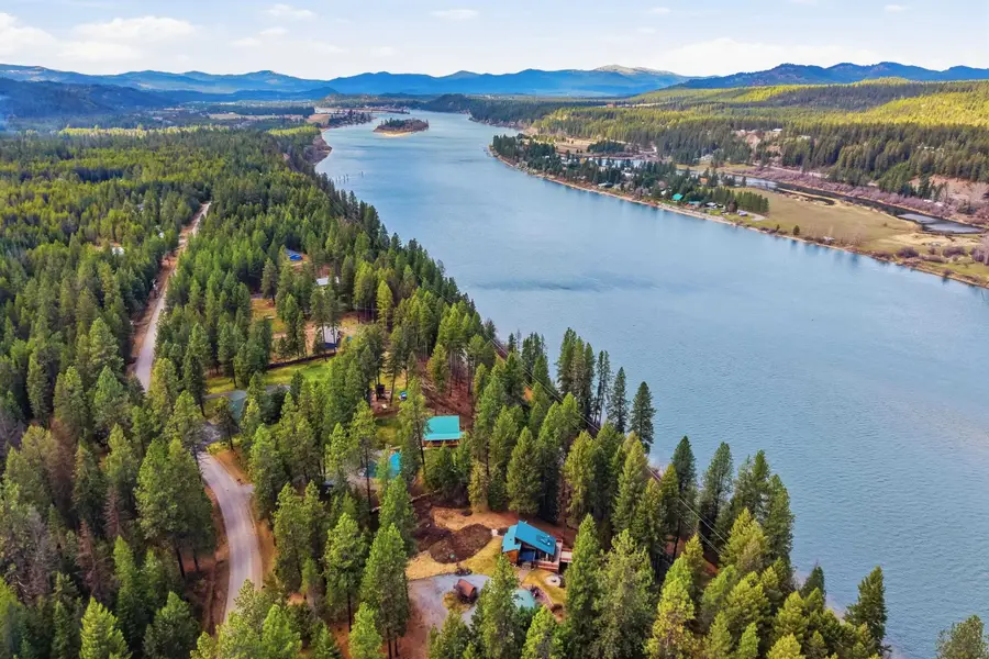 781 Herbs Dr, Newport, WA 99156 - #2