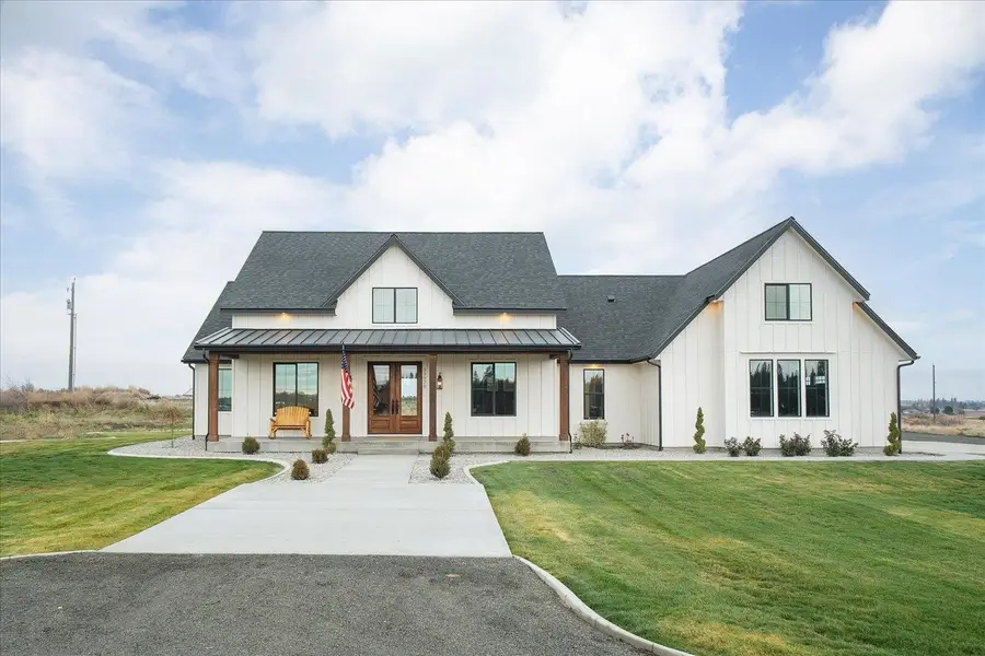 23070 W Mcfarlane Rd, Medical Lake, WA 99022 - #2