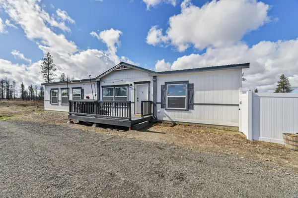 10004 S Medical Lake Rd, Medical Lake, WA 99026