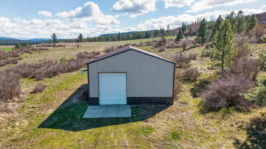 17619 N South Bank Rd, Nine Mile Falls, WA 99026 - #3