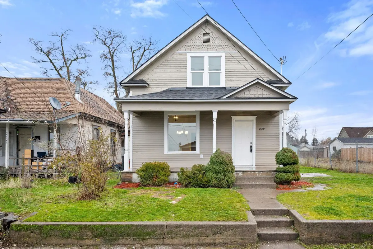 2420 N Astor St, Spokane, WA 99207 - #1