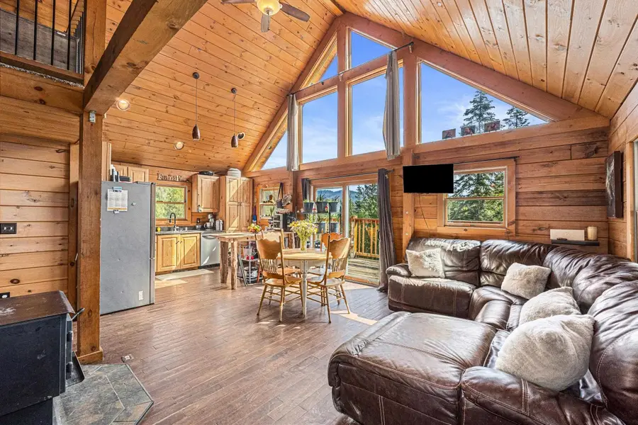 2989 Leslie Creek Rd, Chewelah, WA 99109 - #3