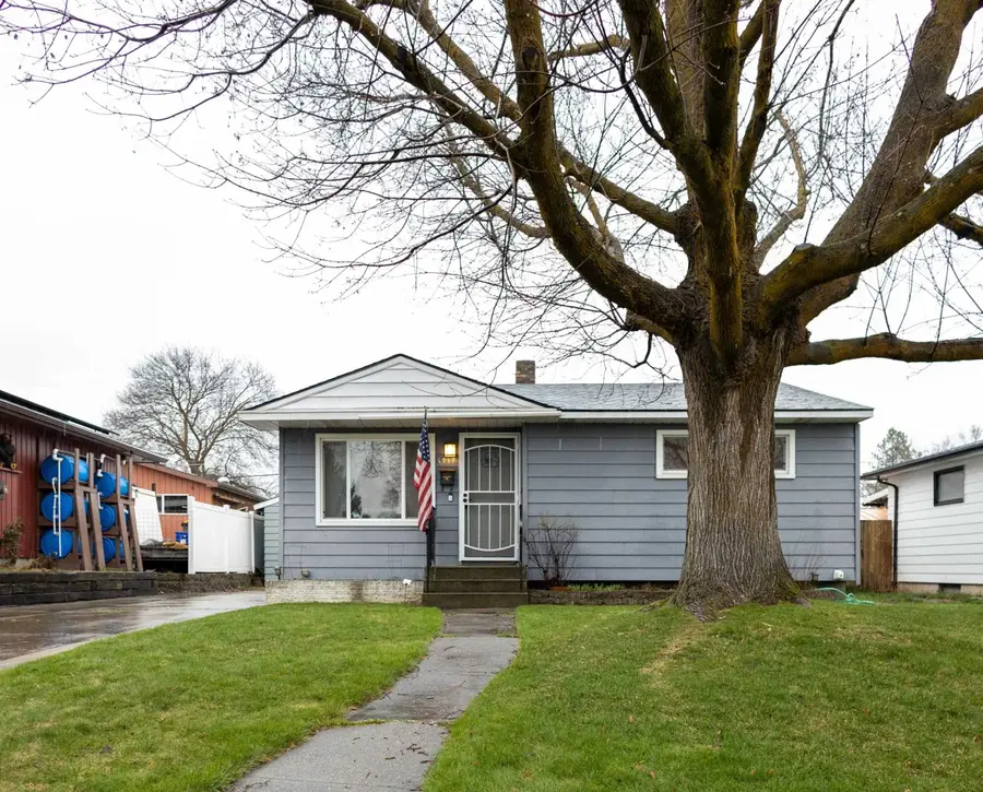 1917 E Dalke Ave, Spokane, WA 99208 - #2