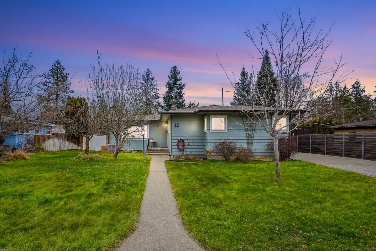 16 W 37th Ave, Spokane, WA 99203 - #1