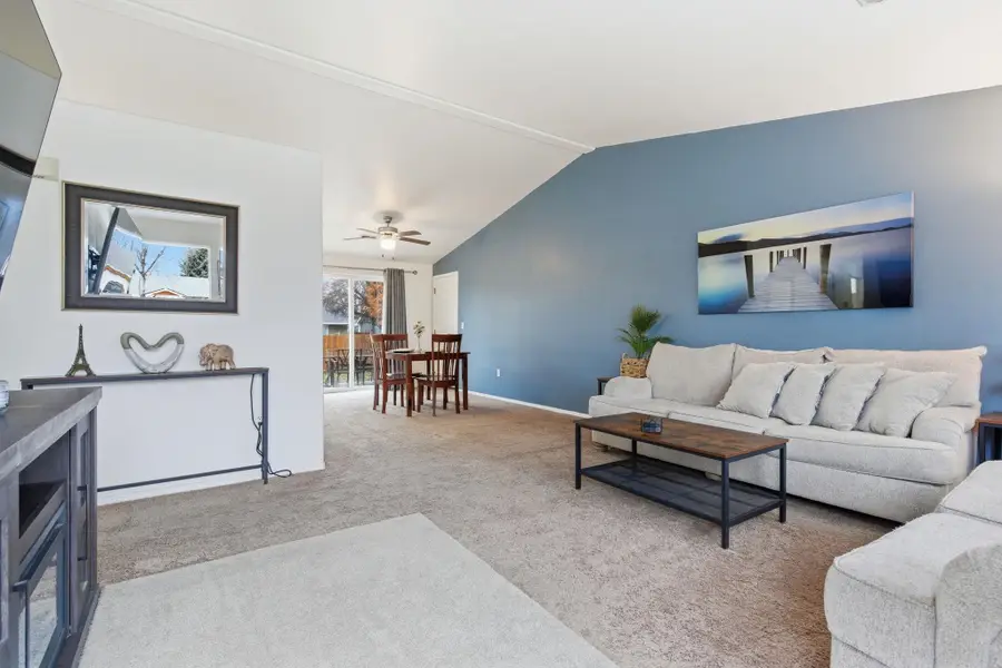 12513 W 10th Ave, Airway Heights, WA 99001 - #3