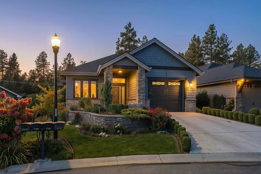 2107 E Peachtree Ct, Spokane, WA 99203 - #2