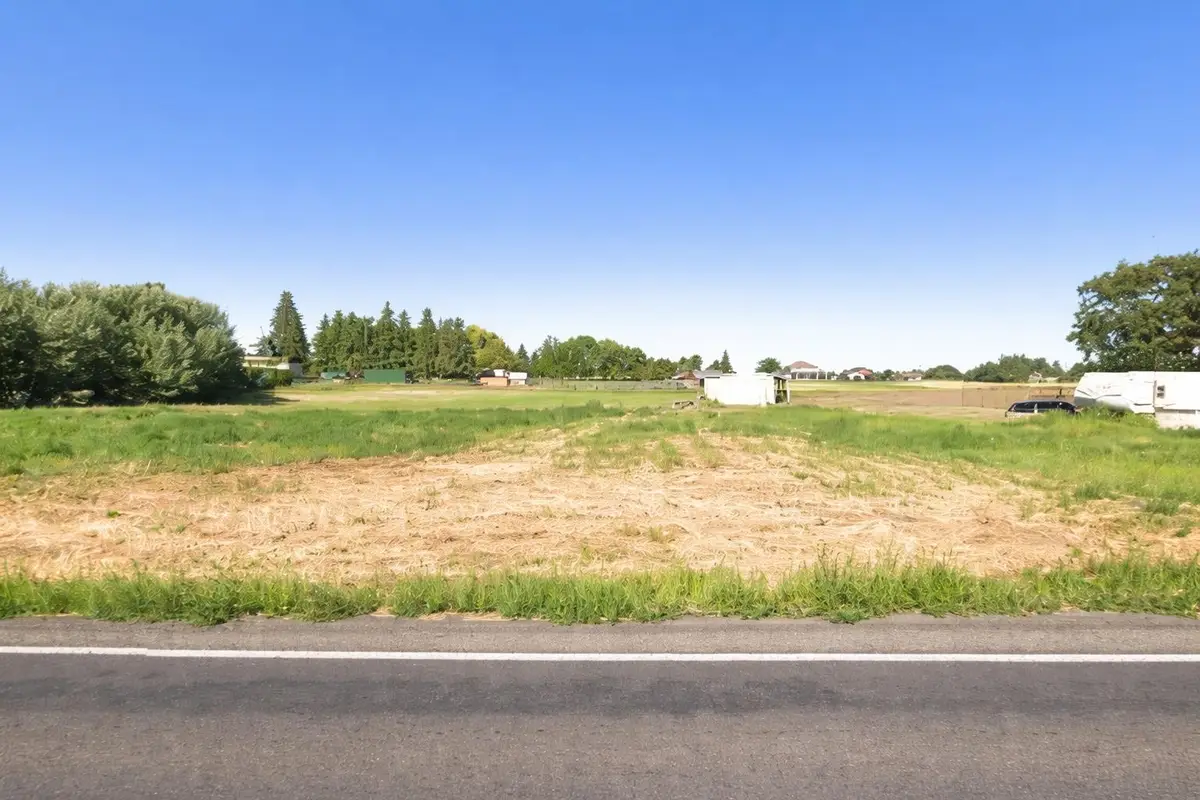 8721 N Five Mile Rd, Spokane, WA 99208 - #1