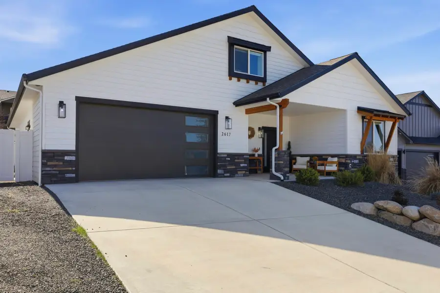 2617 S Vera Crest Dr, Veradale, WA 99037 - #3