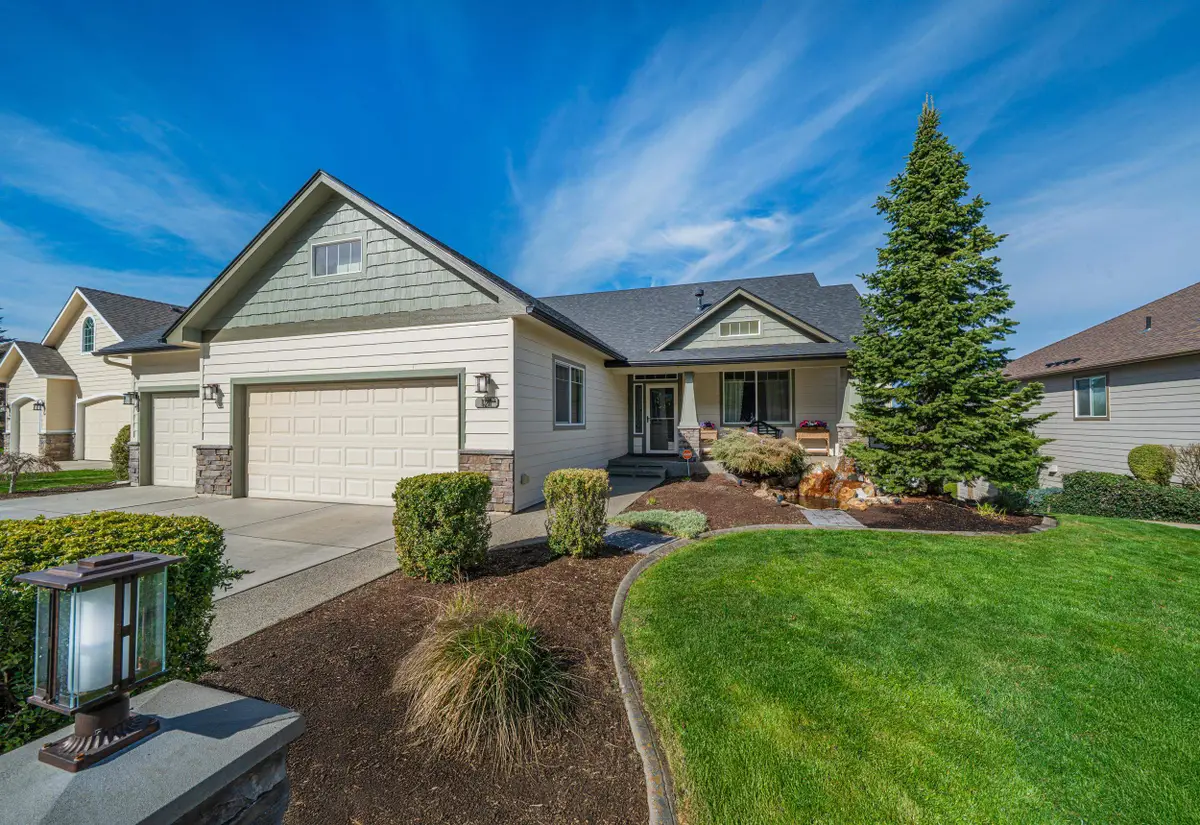 1211 N Lancashire Ln, Liberty Lake, WA 99019 - #1