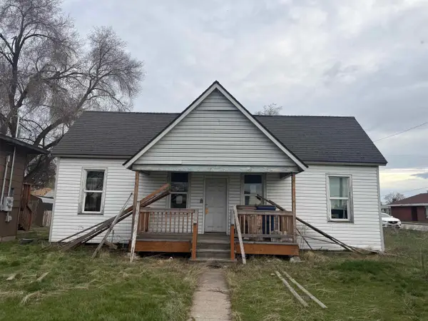 1002 E Princeton Ave, Spokane, WA 99207