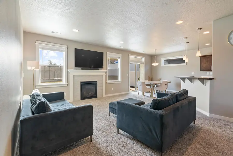 1101 S Pillar Rock Dr, Spokane, WA 99224 - #3