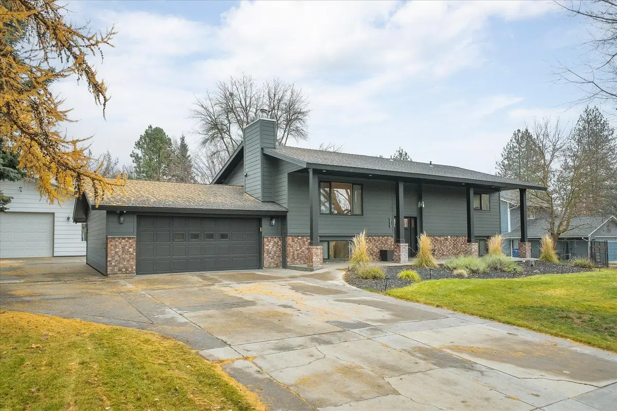 513 E Silver Pines Ct, Colbert, WA 99005 - #1