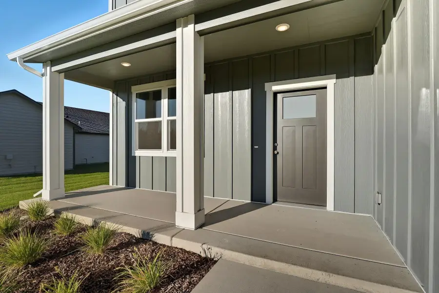 718 E 4th St, Deer Park, WA 99006 - #3