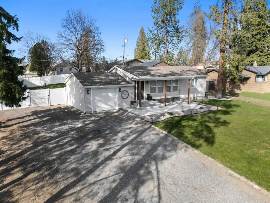 11119 E 17th Ave, Spokane Valley, WA 99206 - #2