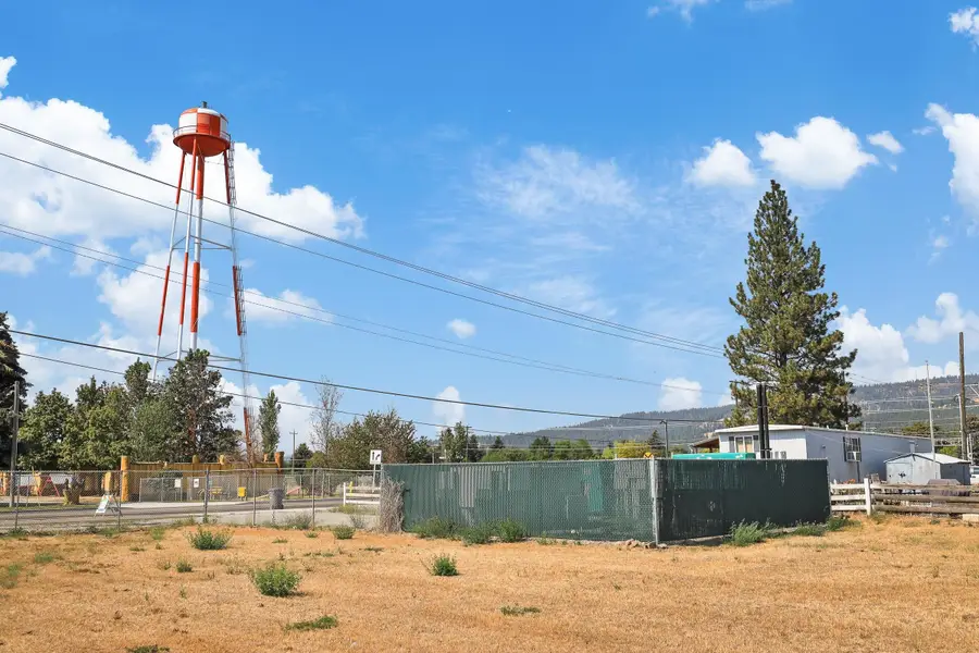 3104 N. N Barker Rd, Otis Orchards, WA 99027 - #2