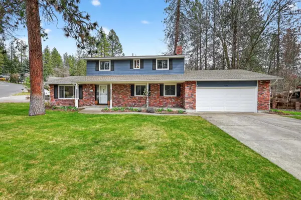 9806 N Seminole Dr, Spokane, WA 99208