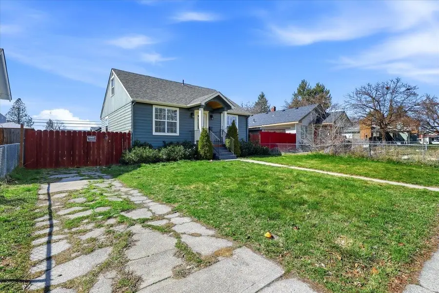 5023 N. Howard St, Spokane, WA 99205 - #2