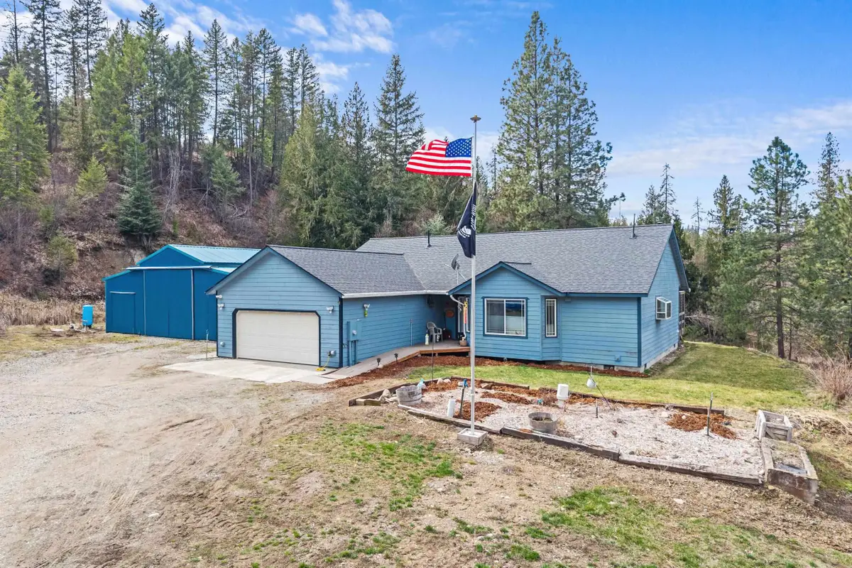 1527 Pingston Creek Rd, Kettle Falls, WA 99141 - #1