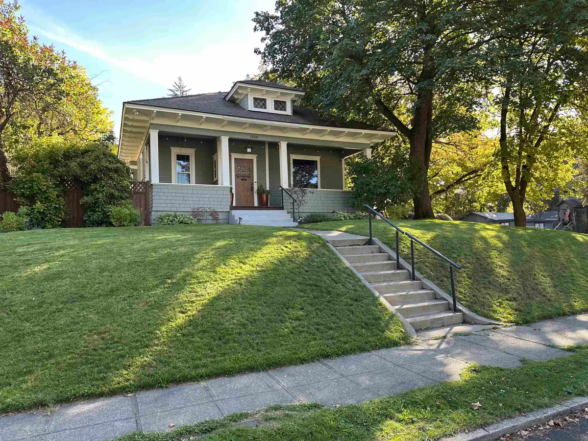 1325 S Adams St, Spokane, WA 99204 - #1