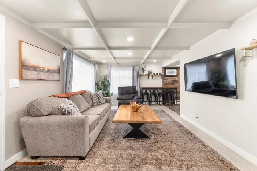 1417 E Crown Ave, Spokane, WA 99208 - #2