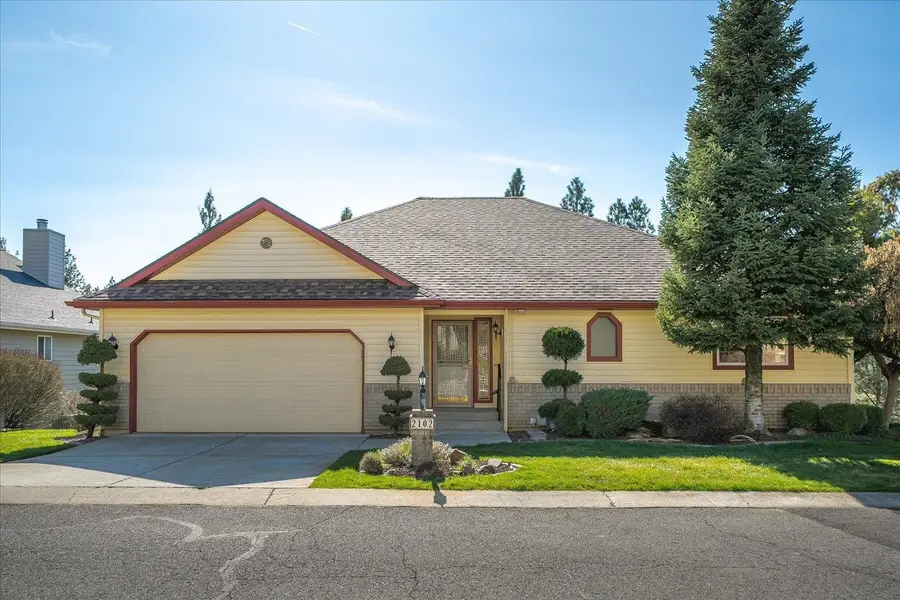 2102 E Dunbar Ln, Spokane, WA 99223 - #2