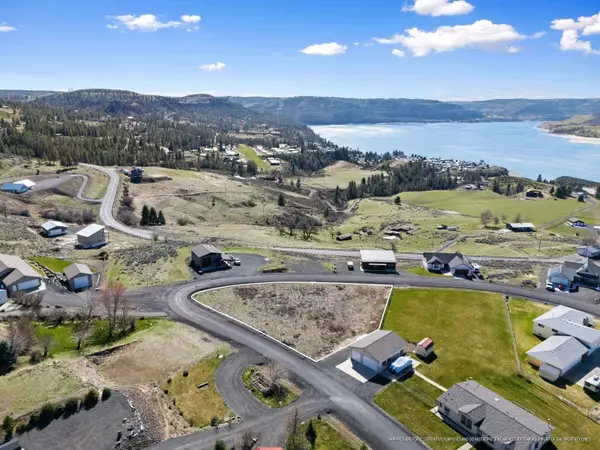 40861 Hillside Dr N, Davenport, WA 99122