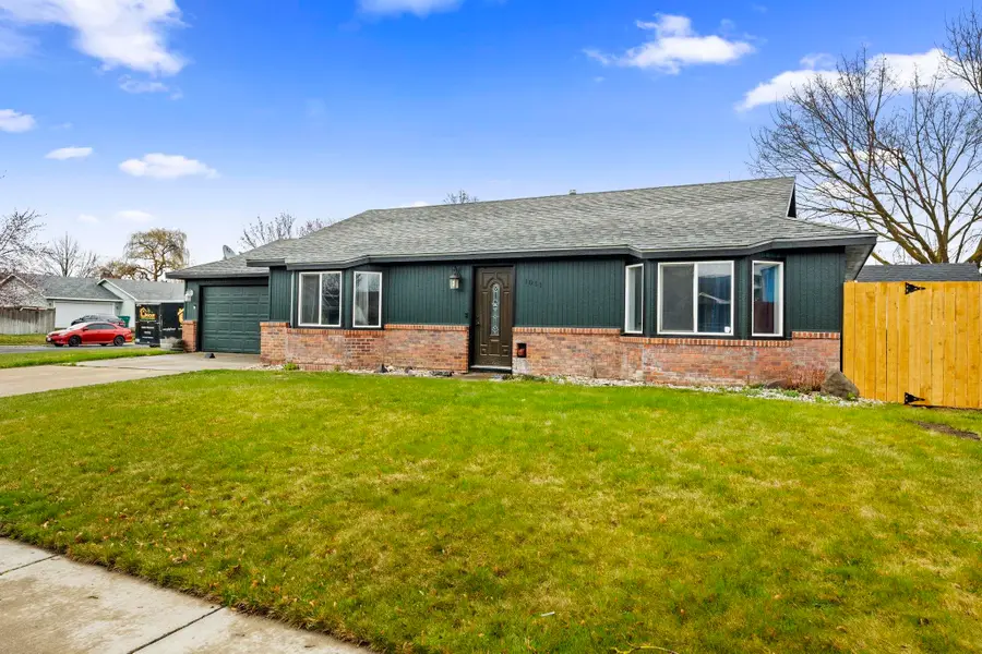 1011 S Campbell St, Airway Heights, WA 99001 - #3