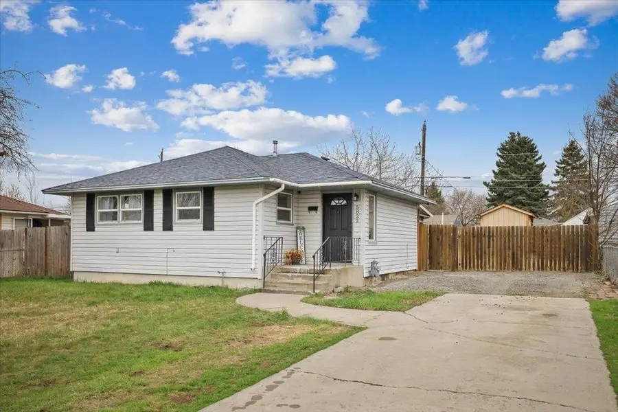 5822 N Elgin St, Spokane, WA 99205 - #2