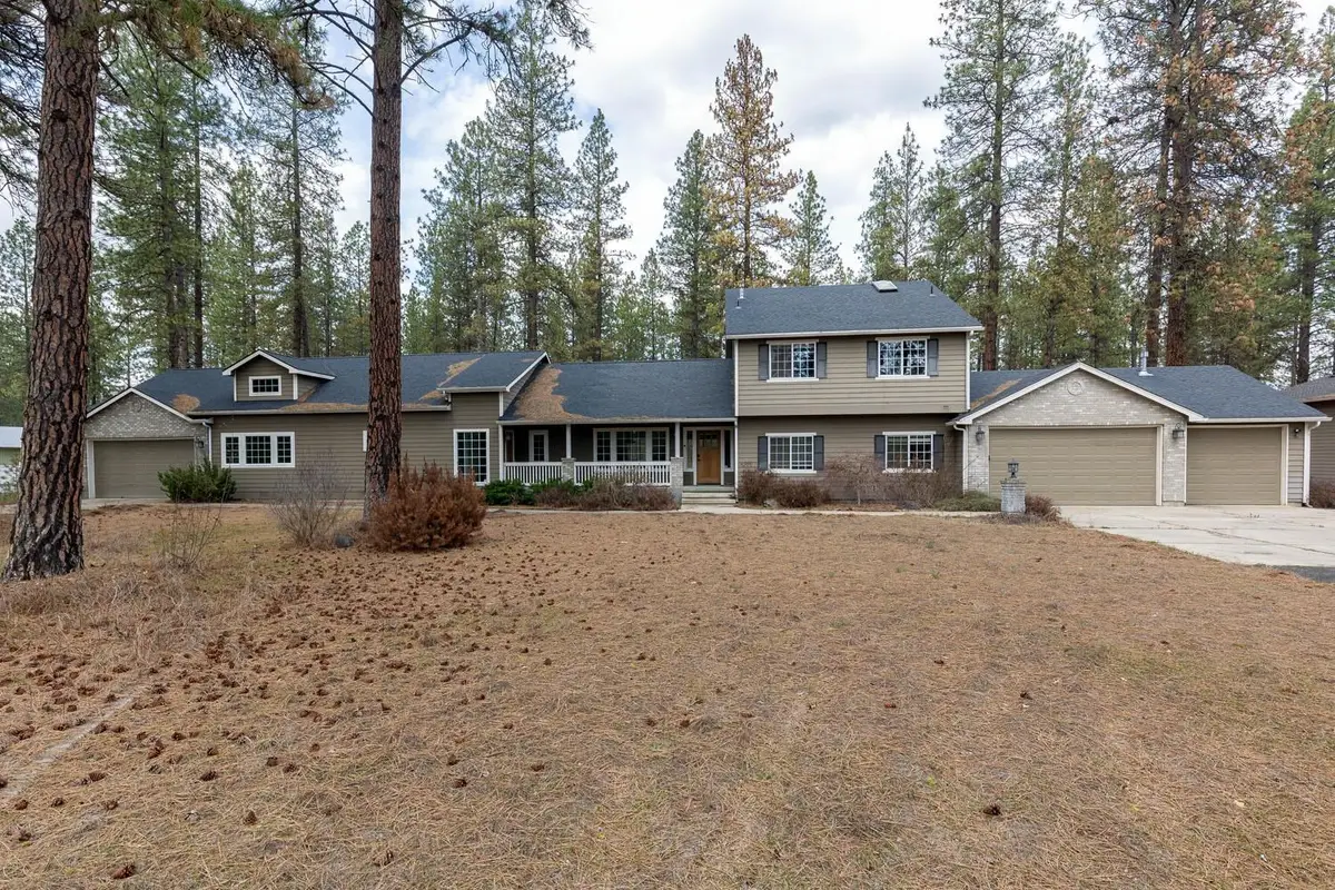 4911 E Greenbluff Rd, Colbert, WA 99005 - #1