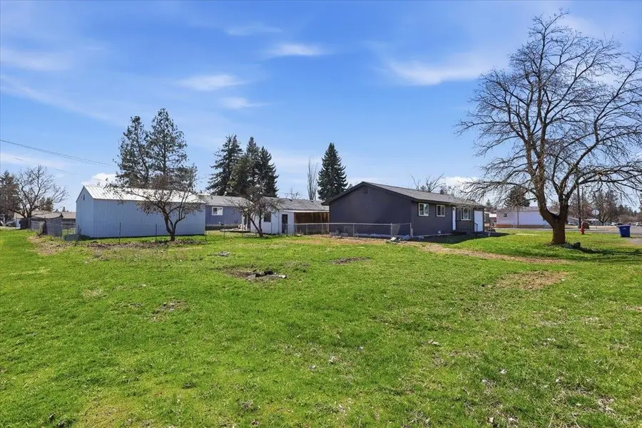 600 E Herb St, Medical Lake, WA 99022 - #3