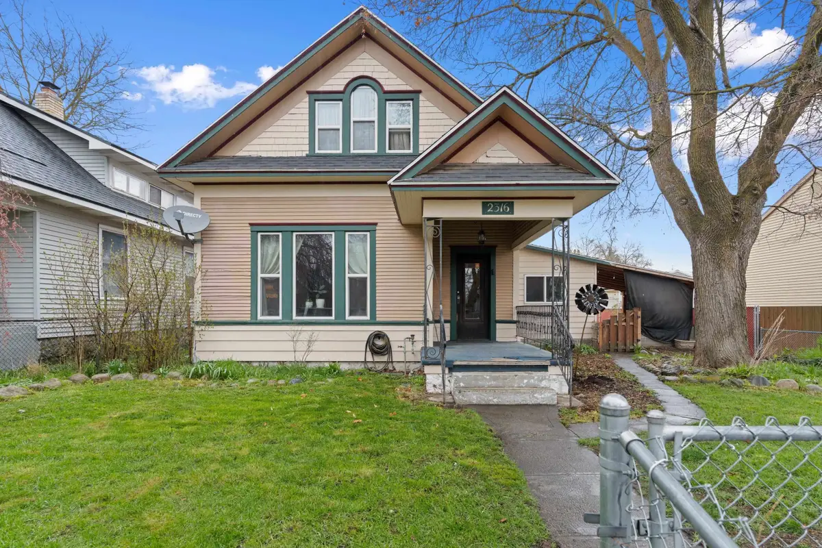 2316 W Sinto Ave, Spokane, WA 99205 - #1
