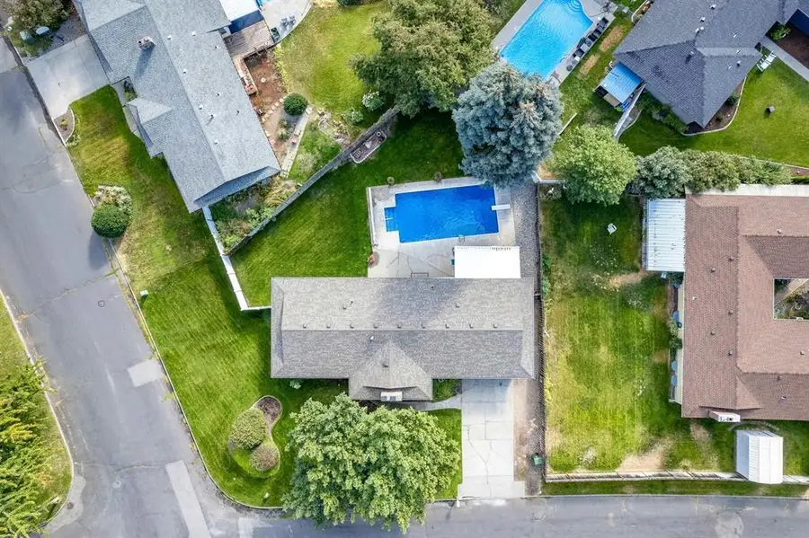 9728 N Woodridge Dr, Spokane, WA 99208 - #3