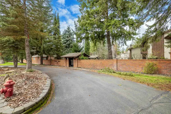 12515 N Fairwood #14 Dr, Spokane, WA 99218