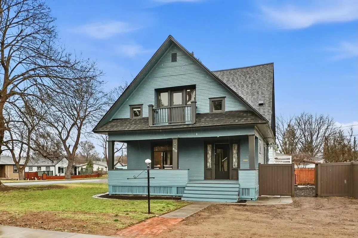 828 W Nebraska Ave, Spokane, WA 99205 - #1