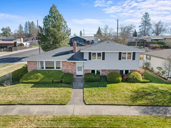 5724 N Fleming St, Spokane, WA 99205