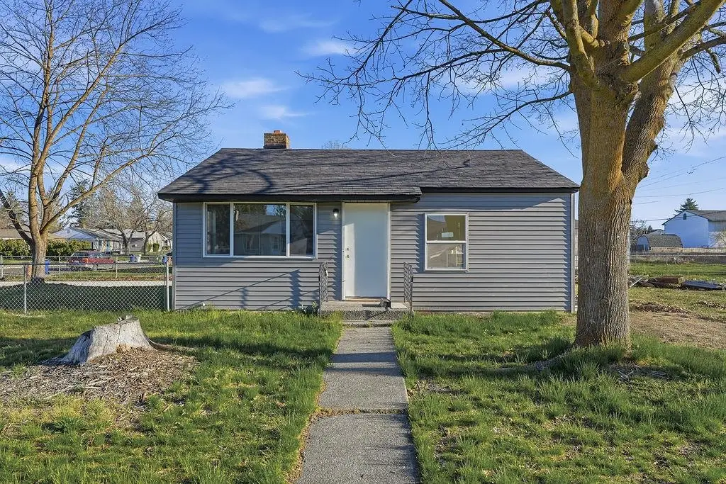 2486 W Rowan Ave, Spokane, WA 99205 - #1