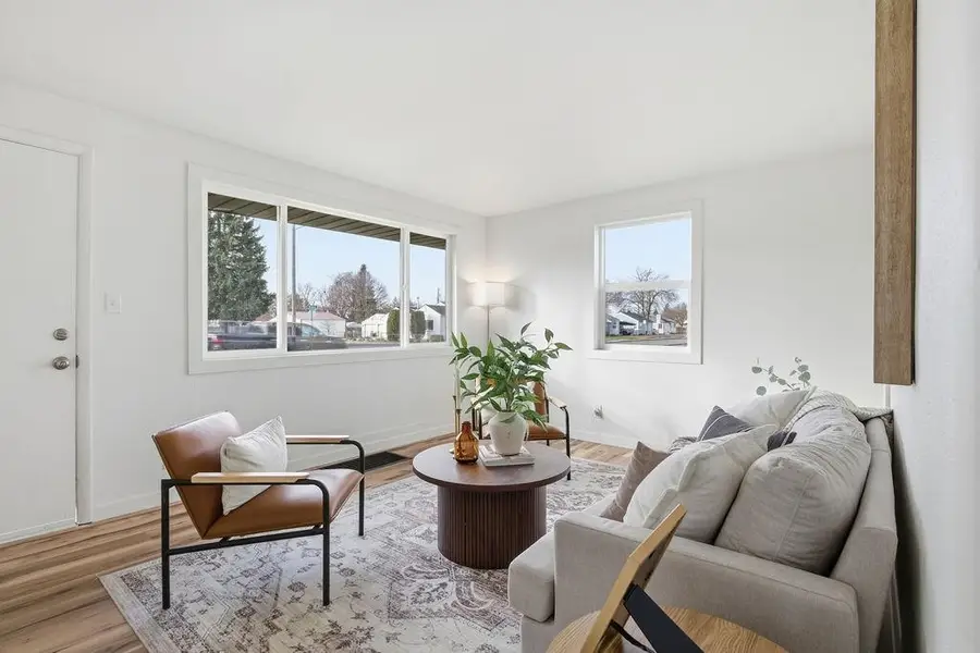 2486 W Rowan Ave, Spokane, WA 99205 - #2