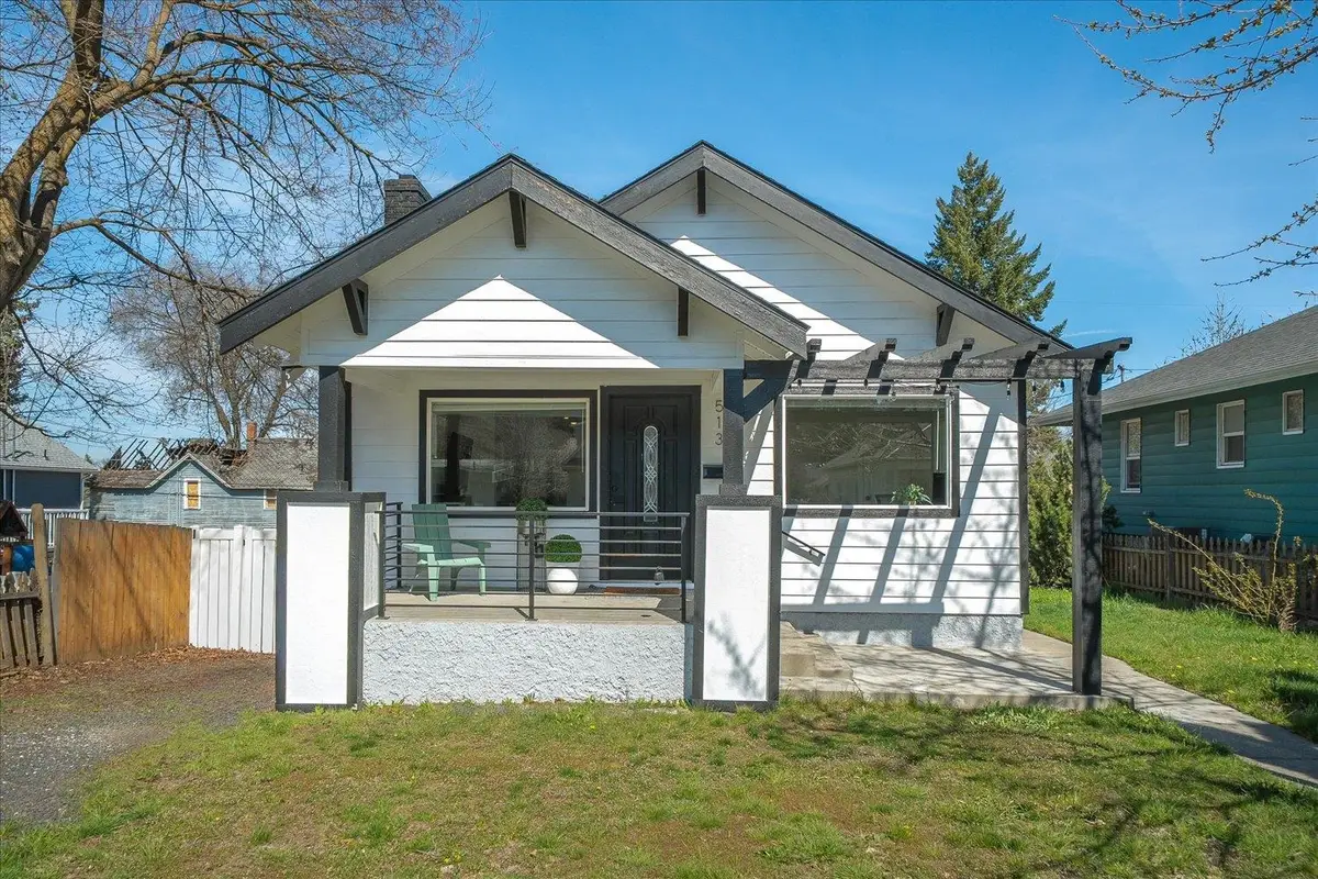 513 E 8th Ave, Spokane, WA 99202 - #1