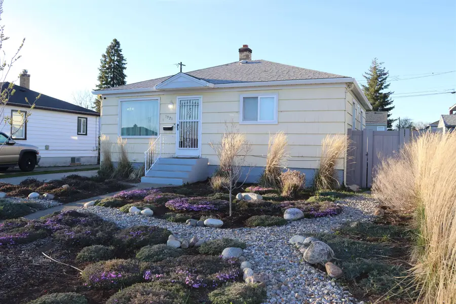 1321 E Gordon Ave, Spokane, WA 99207 - #2
