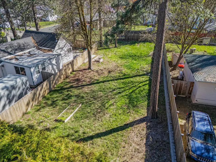 6151 N Adams St, Spokane, WA 99205 - #2