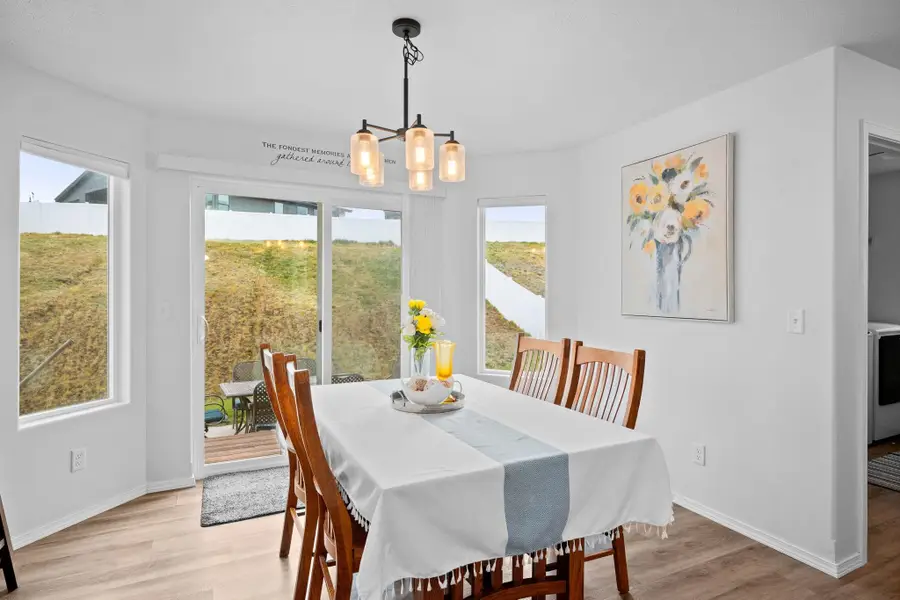 18224 E Selkirk Estates Rd, Greenacres, WA 99016 - #2