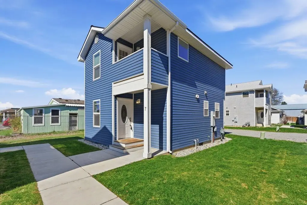 7125 N Crestline St, Spokane, WA 99217 - #1