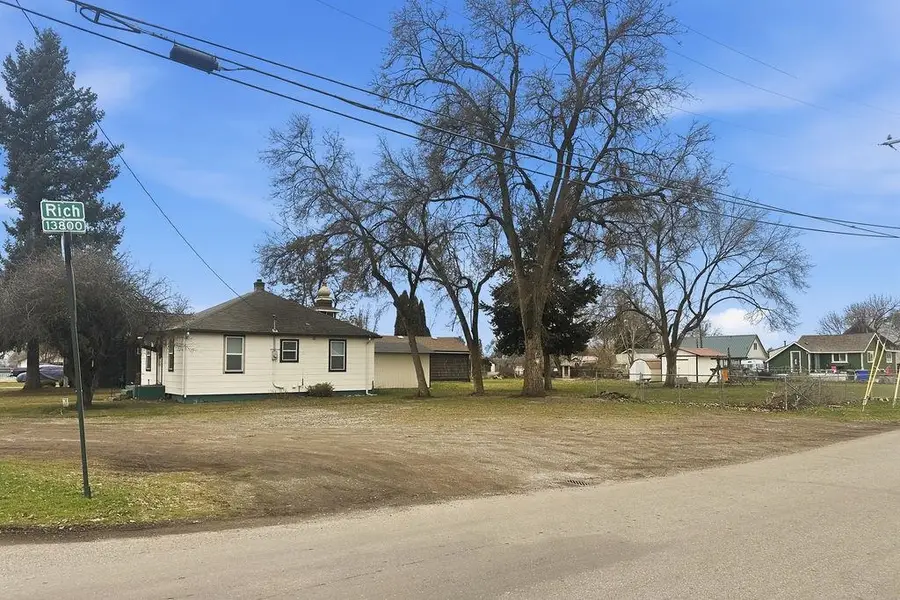 4319 N Evergreen Rd, Spokane, WA 99216 - #3