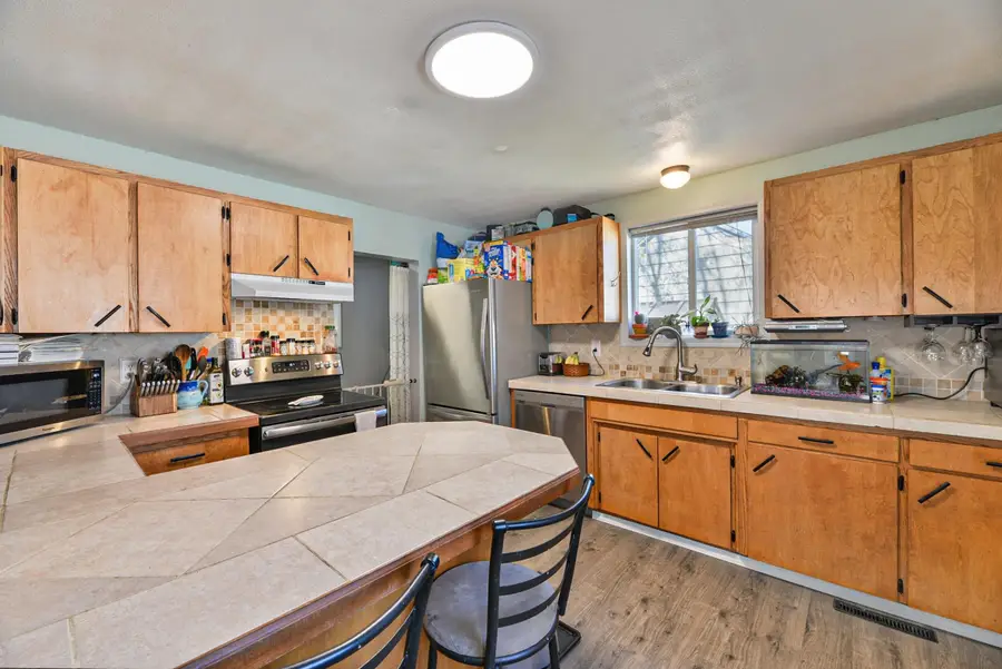 2623 E Everett Ave, Spokane, WA 99217 - #3