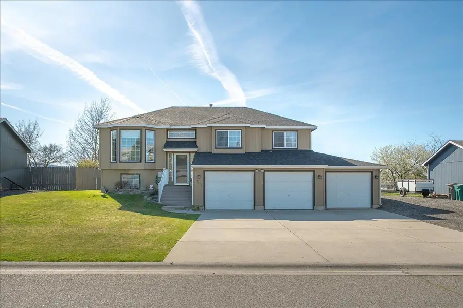 2818 S Newer Ct, Veradale, WA 99037 - #2