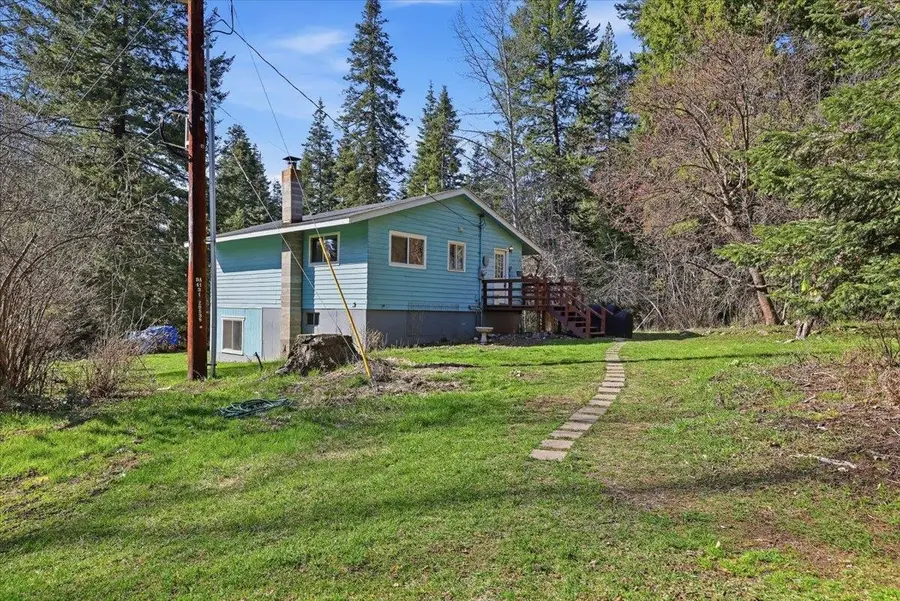 2541 Nicholson Rd, Elk, WA 99009 - #2